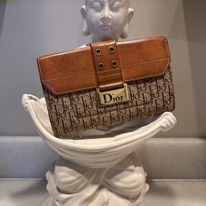 Dior Vintage Beautiful Brown and Tan Women's wallet